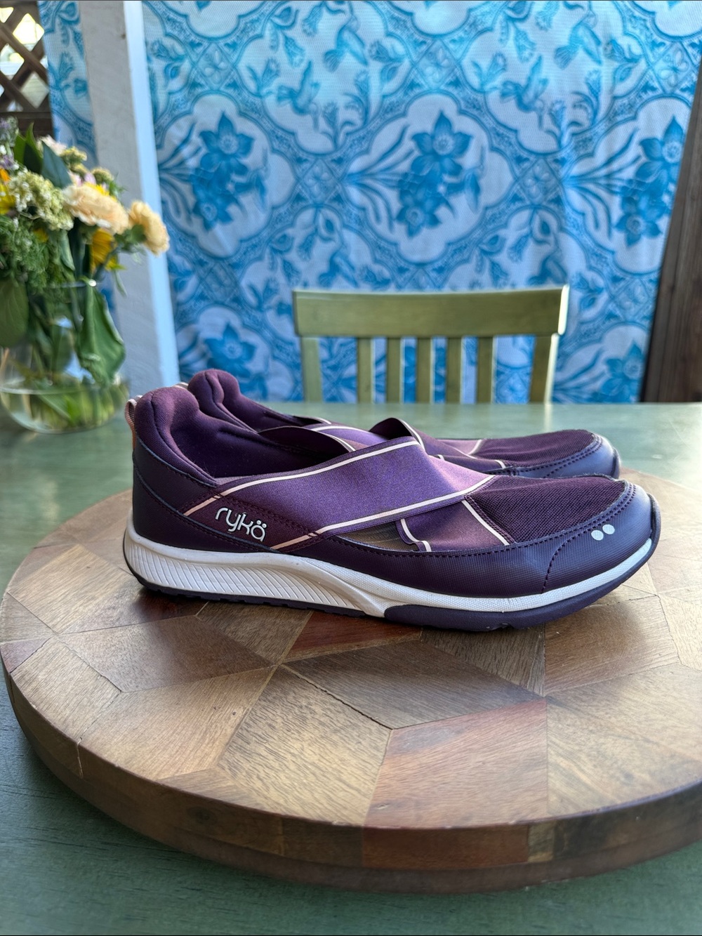 Ryka Klick Purple Slip On Walking Shoes Womens Size 8W Wide Cross Strap Comfort
